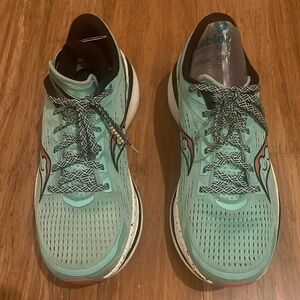 Saucony Women’s Speed 3.